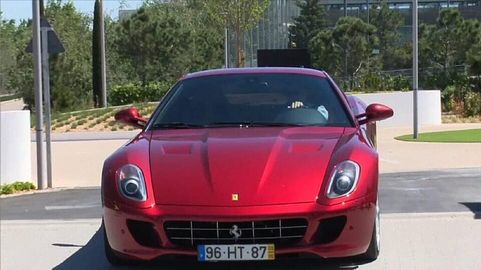 Ferrari del jugador antes del accidente - Diario As